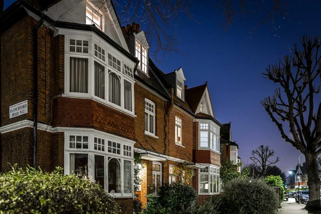 FAQ homeowner reading a Party Wall Notice Wimbledon