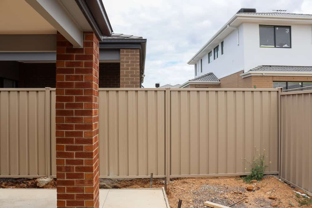What Are My Rights When My Neighbor Owns the Wall I Want to Paint Wimbledon?