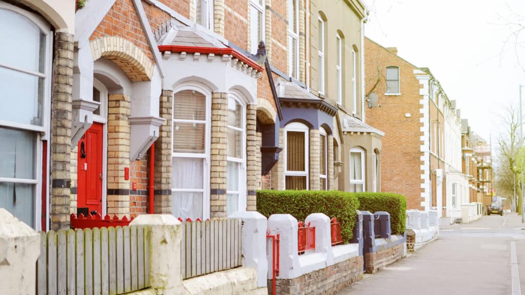 Person considering how to respond to a Party Wall Notice letter Wimbledon.