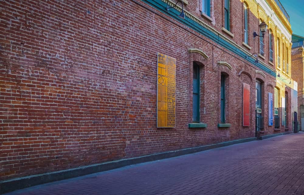 Common types of construction that require notice under the Party Wall Act Wimbledon